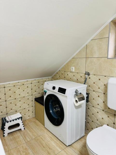 Apartments Paradise Licko Petrovo Selo 외부 사진