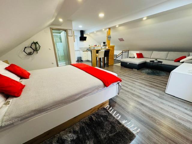 Apartments Paradise Licko Petrovo Selo 외부 사진