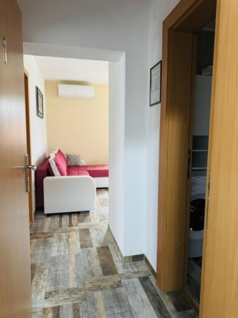 Apartments Paradise Licko Petrovo Selo 외부 사진