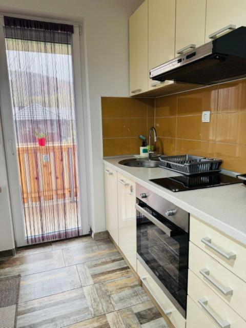 Apartments Paradise Licko Petrovo Selo 외부 사진